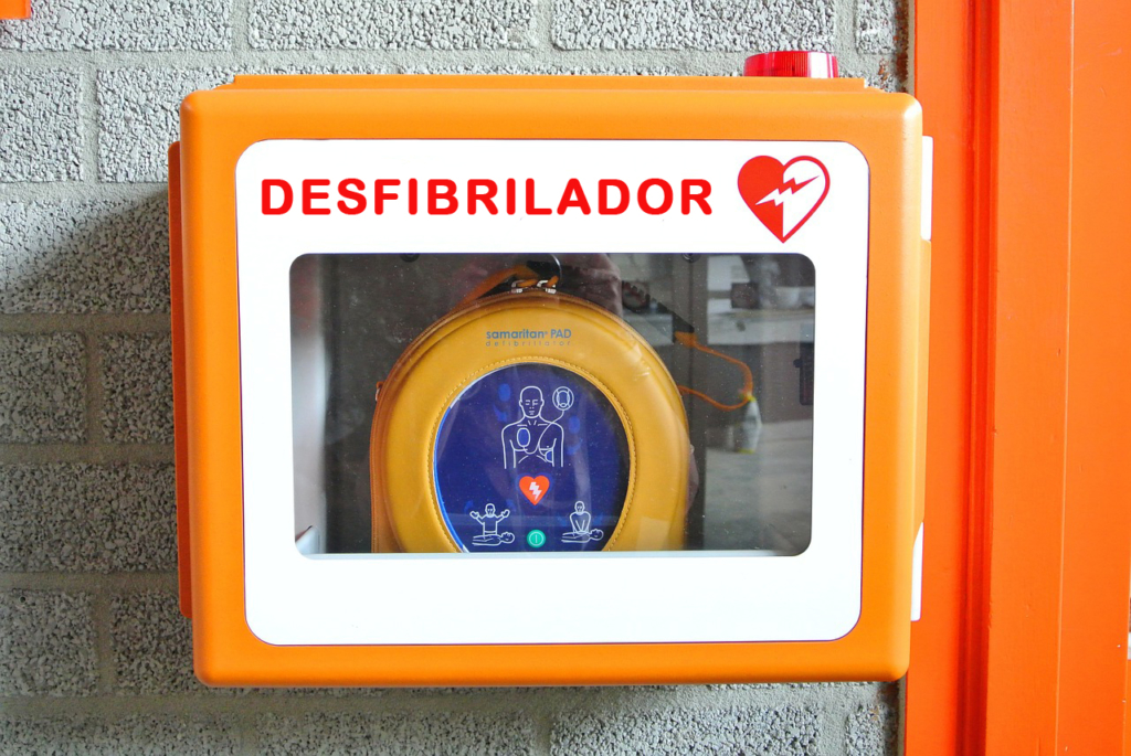defibrillator-809448_1280